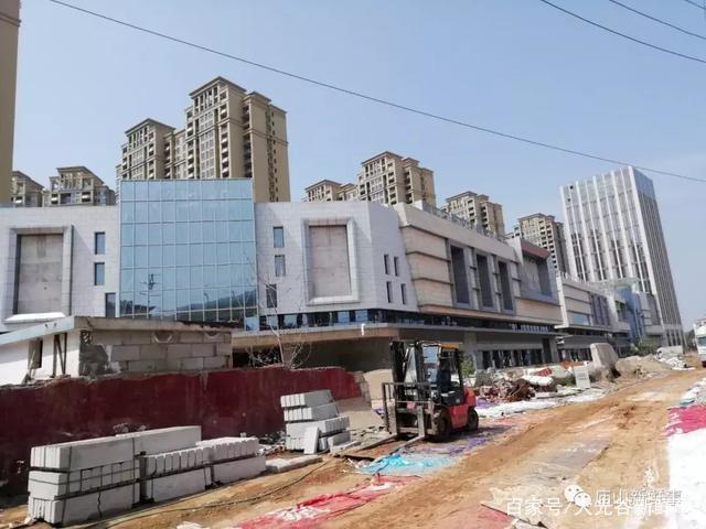 武汉江夏一商业体建筑外观雏形已成!将引进电影院、超市等! 武汉江夏一商业体建筑外观雏形已成!将引进电影院、超市等!