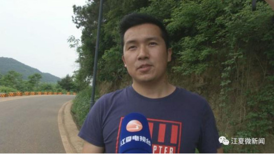 散个步提心吊胆!江夏人觉得汽车该上环山路吗? 散个步提心吊胆!江夏人觉得汽车该上环山路吗?