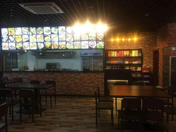 大花岭大学城餐饮店亏本三万急转