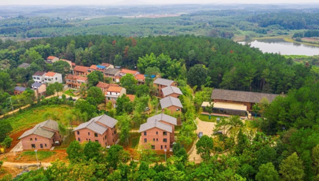 流转土地、发展生态……江夏小山村闲置农房变身高端环保民宿 流转土地、发展生态……江夏小山村闲置农房变身高端环保民宿