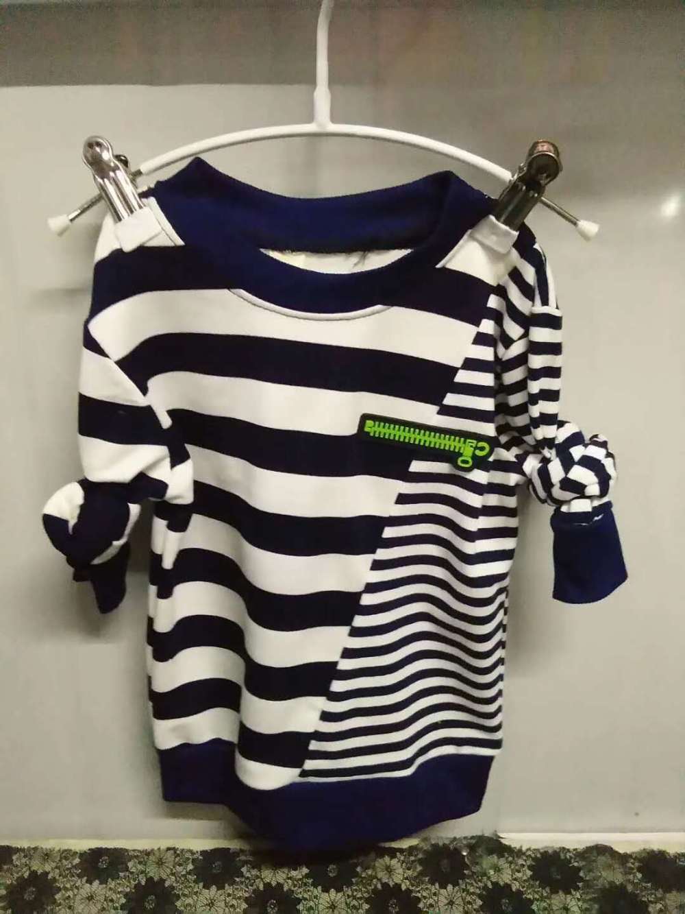 春款中小童服装转让