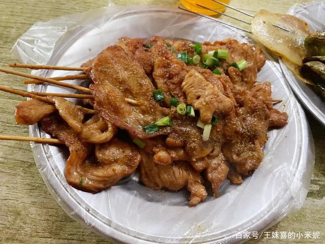 在江夏开启你深夜食堂的是哪一家店? 在江夏开启你深夜食堂的是哪一家店?