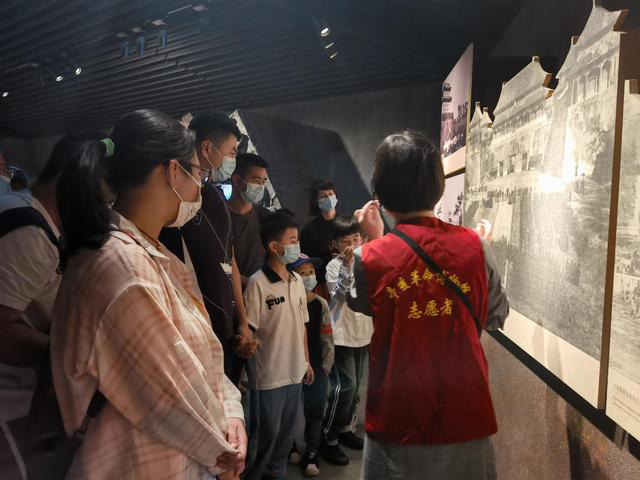 英雄城市武汉 红色旅游热度高涨 英雄城市武汉 红色旅游热度高涨