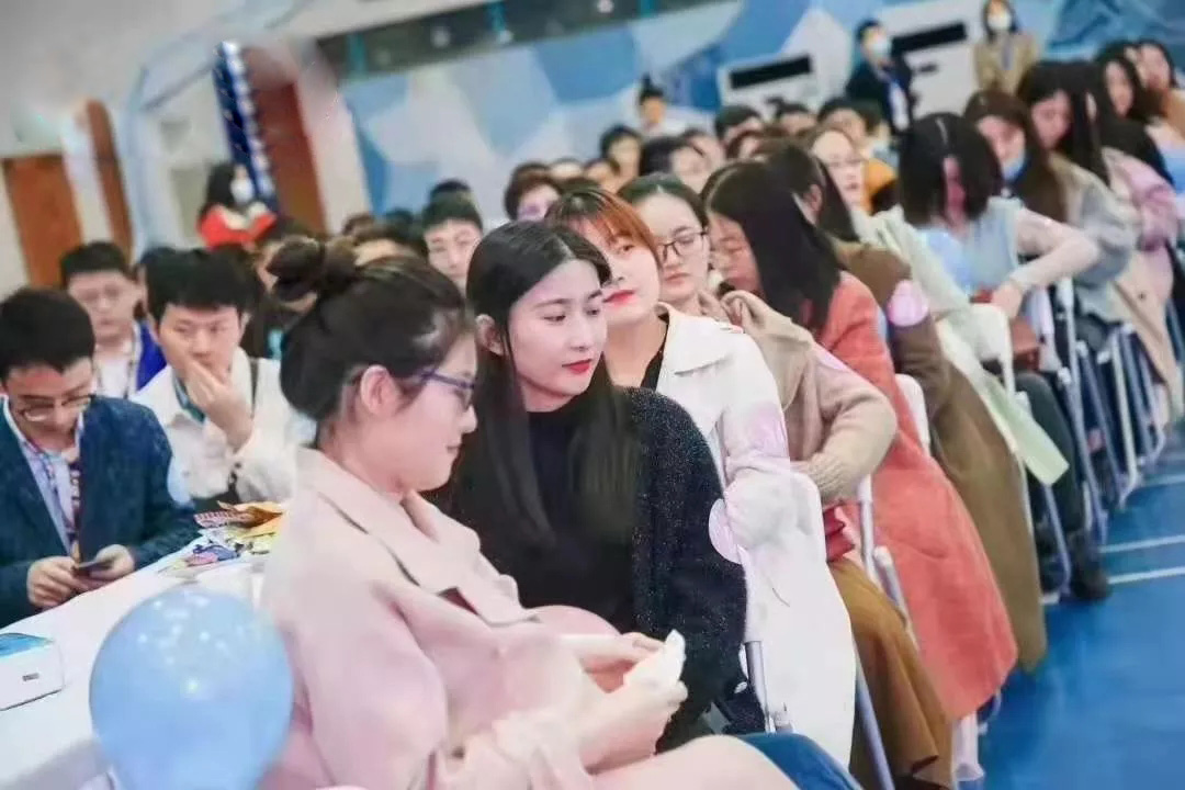 逼近百万人口!武汉江夏区人口实现大增 逼近百万人口!武汉江夏区人口实现大增