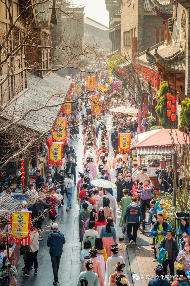 武汉园博园花朝节上新!1000+汉服小姐姐都来这里打卡 武汉园博园花朝节上新!1000+汉服小姐姐都来这里打卡
