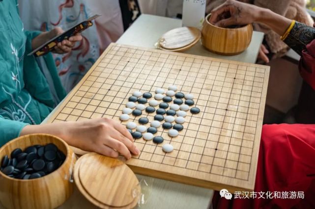 武汉园博园花朝节上新!1000+汉服小姐姐都来这里打卡 武汉园博园花朝节上新!1000+汉服小姐姐都来这里打卡