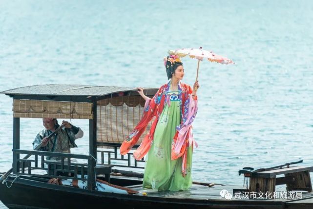 武汉园博园花朝节上新!1000+汉服小姐姐都来这里打卡 武汉园博园花朝节上新!1000+汉服小姐姐都来这里打卡