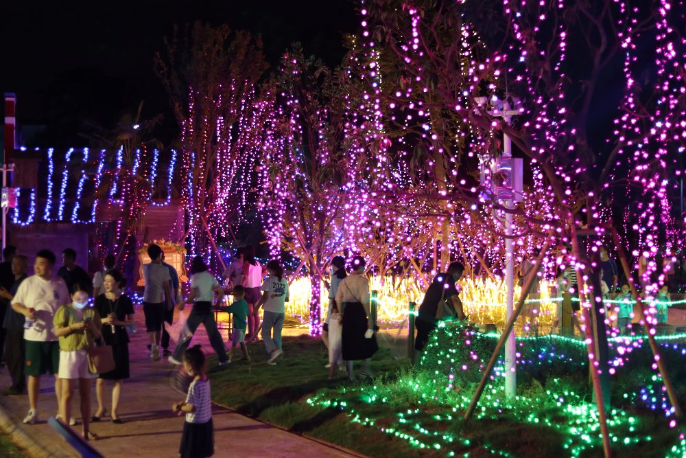 江夏梁子湖边的宝藏夜游地 江夏梁子湖边的宝藏夜游地