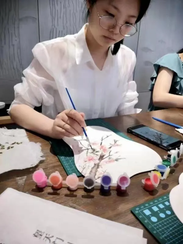 江夏区纸坊镇有一群这样的年轻人，他们热爱国学，喜欢非遗，励志传承！
