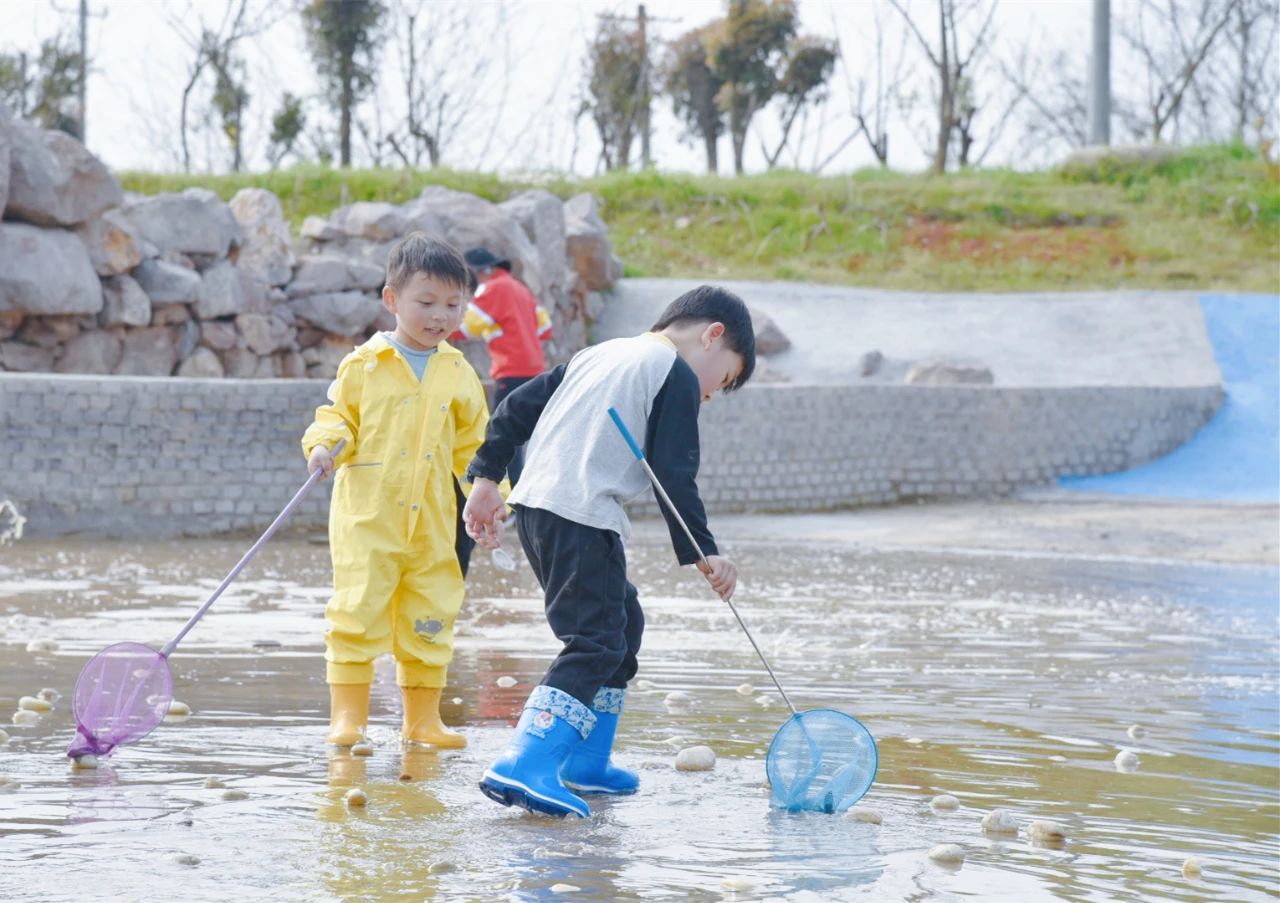 这里是梁子湖畔的快乐老家，这里有着80、90的儿时记忆，江夏云稼慢乡