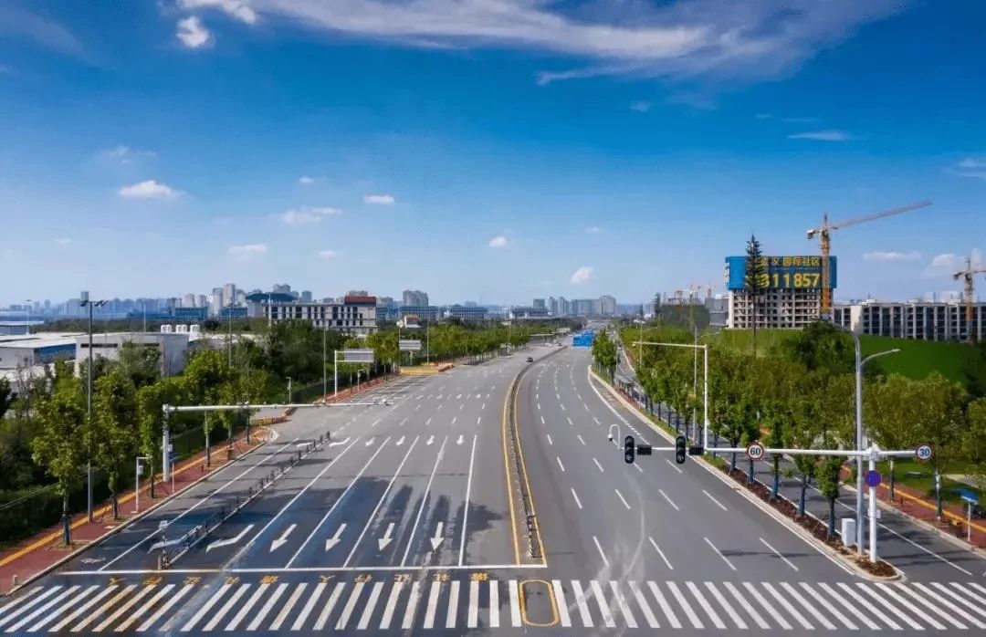 江夏楼市，闷声发大财