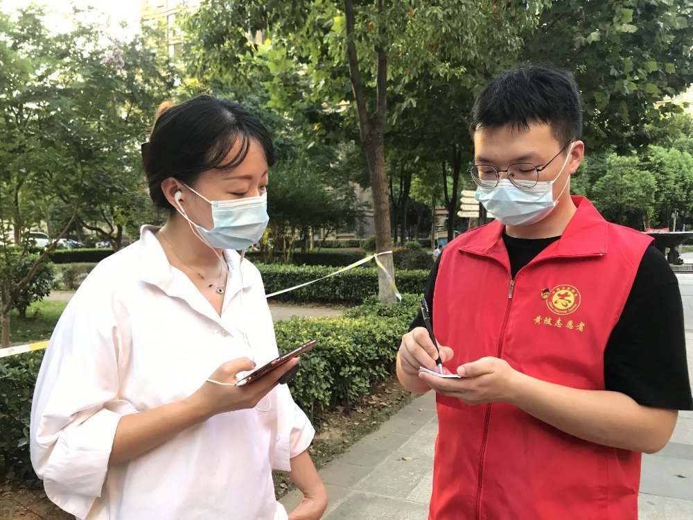 志愿者之声丨不辞辛劳面含笑，倾力奉献解民忧