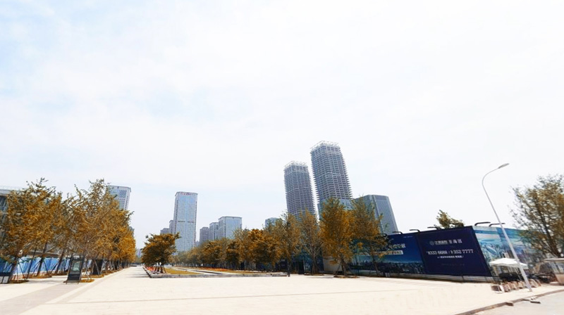随拍武汉城市地理中心，在中央商务区泛海路，看尽繁华寂静的反差