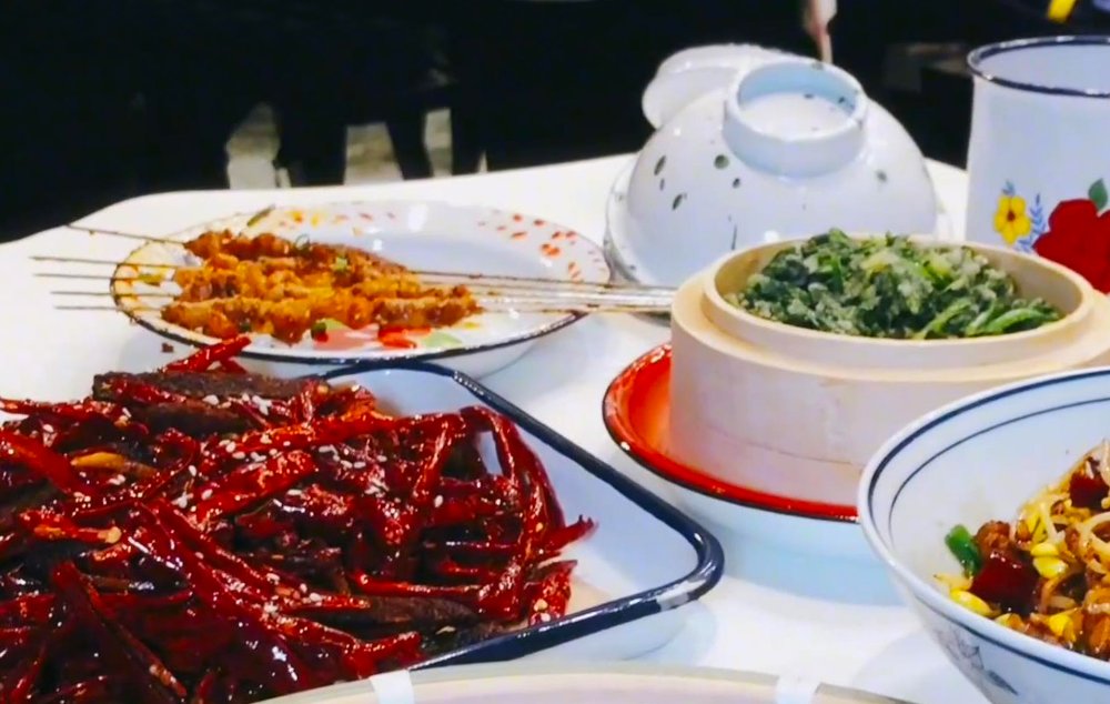 既是餐厅又是博物馆，在武汉汉口利友诚，寻回一代人的美食和记忆