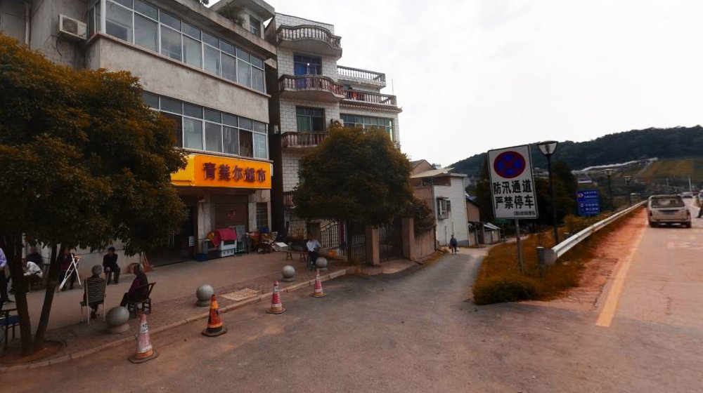 随拍武汉江夏这条老巷子：崎岖山地形势，幽深僻静鲜有人知