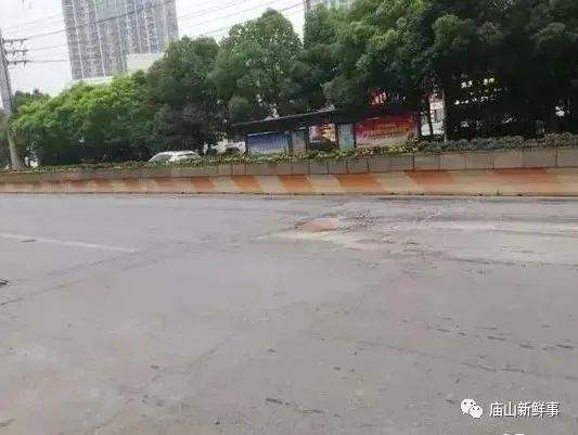武汉江夏大道日均车流量达6万余台次！何时拓宽呢？