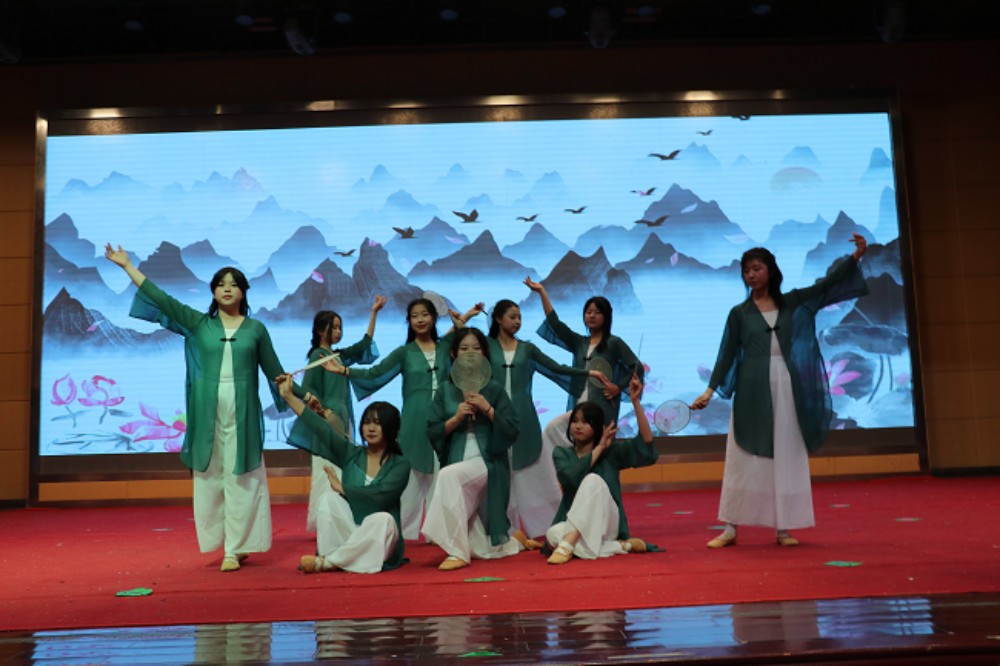 江夏区第五中学第八届校园艺术节圆满落幕