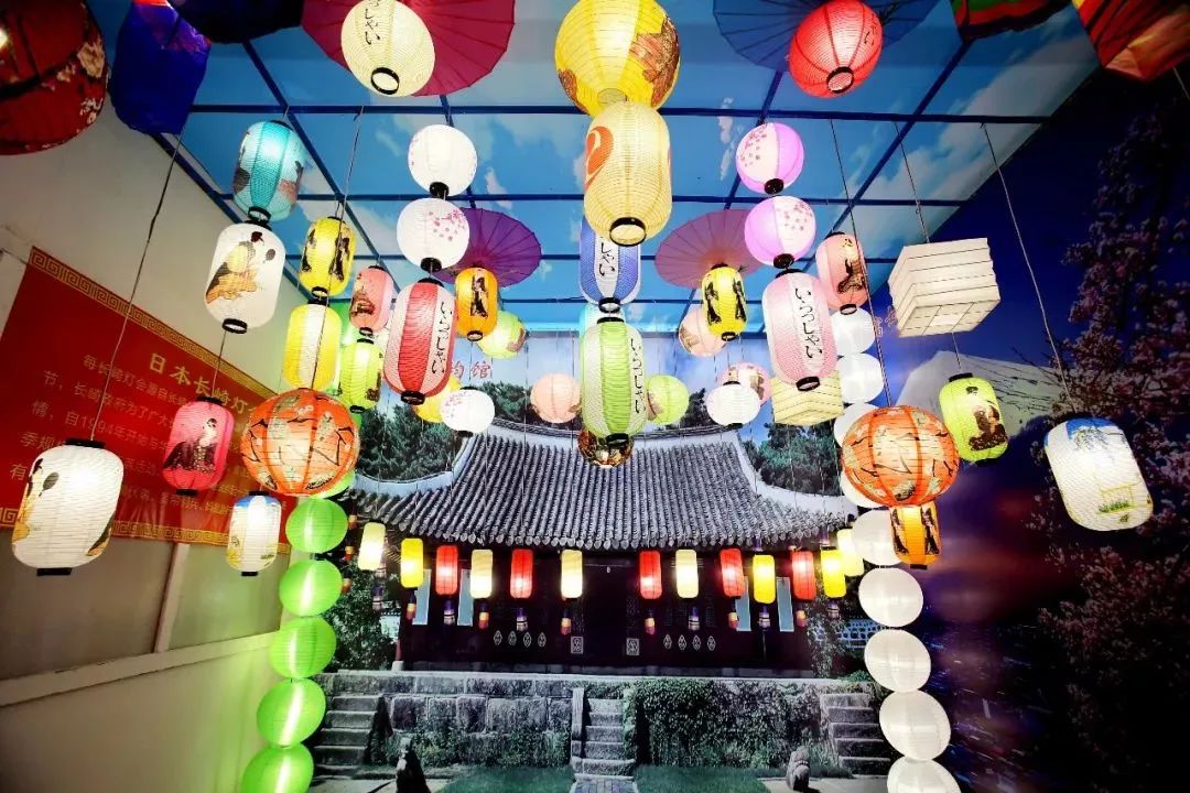 狂欢盛夏，不夜江城！2022大花岭欧亚达美食秘境童玩节！7月14日正式迎客，一起嗨起来！十万现金券免费送！！！
