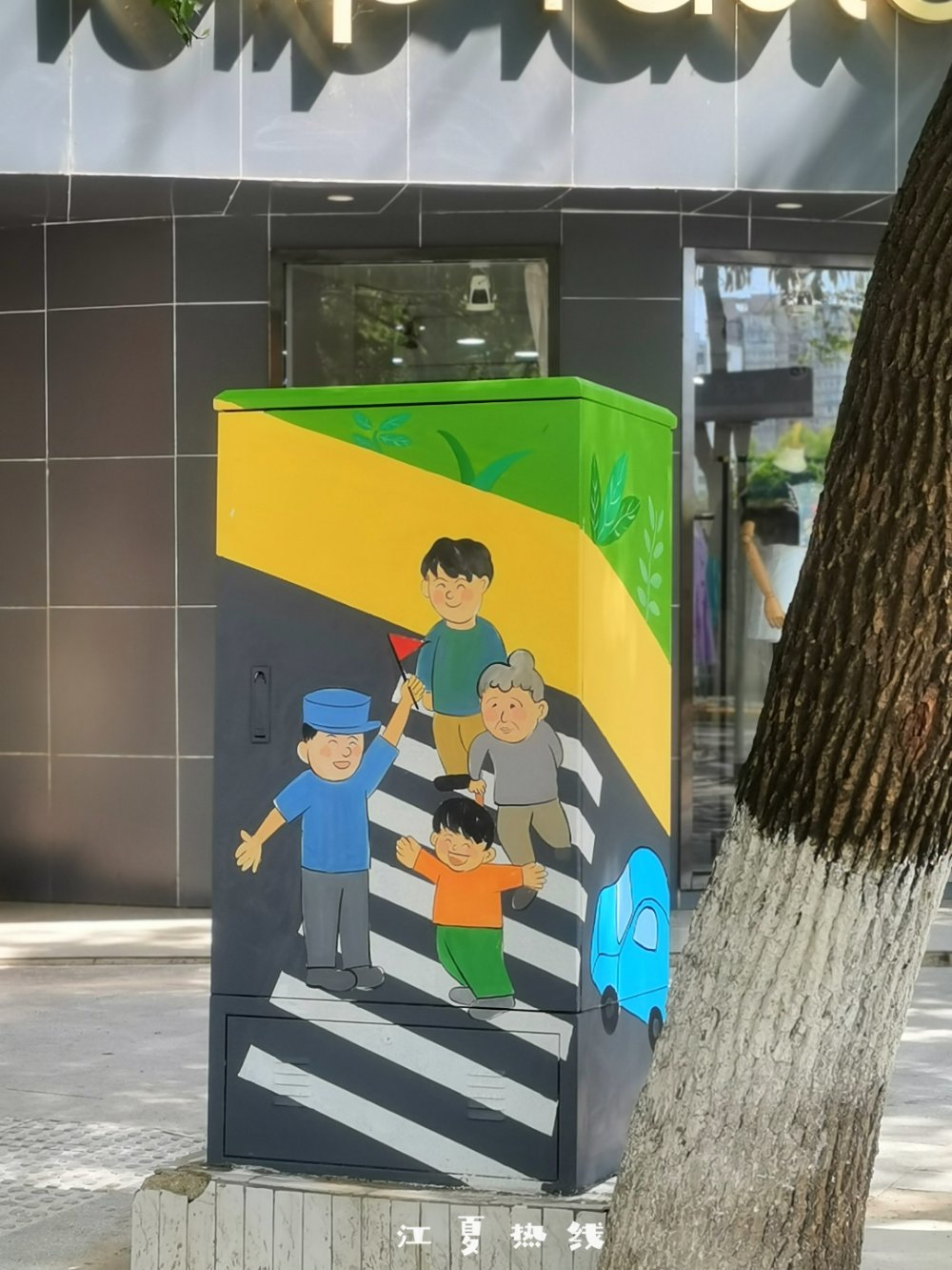 江夏的这些道路旁，正在悄悄发生变化