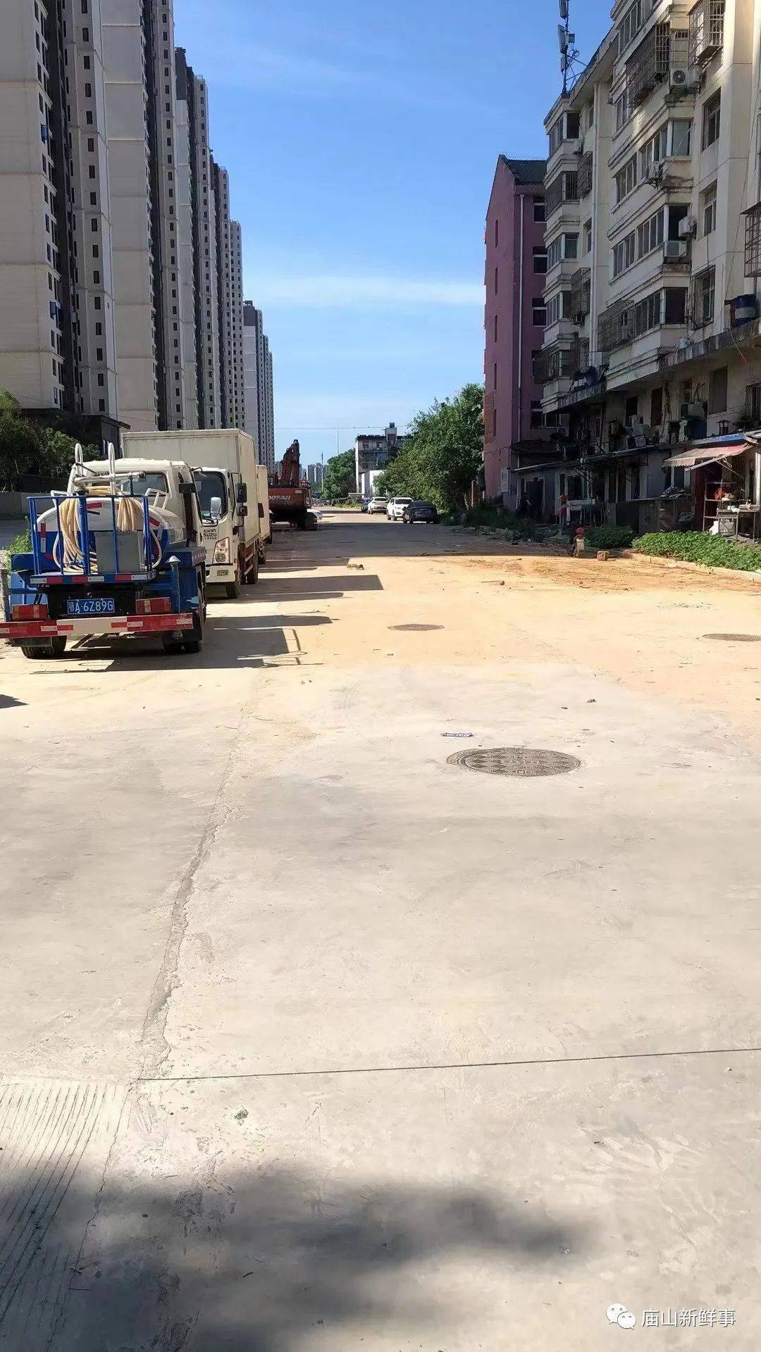 庙山这条道路已维修完毕，围墙为何不拆？最新进展来啦！