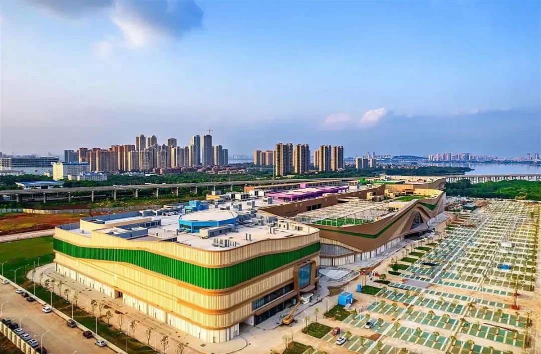 武汉江夏永旺梦乐城一期竣工，预计2023年年底投入