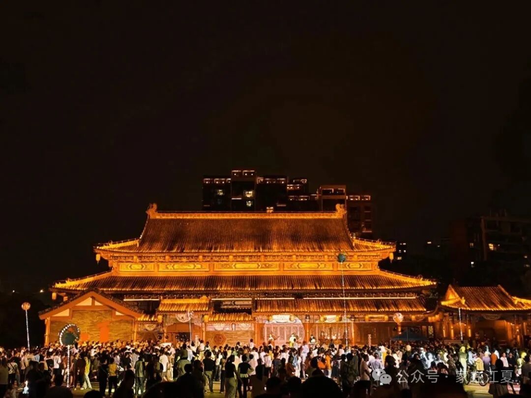 单日入园游客超3万人次！江夏这个公园焕新开园成文化新地标